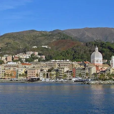 A Due Passi Dal Mare - Free Parking Apartment Genoa