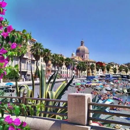 A Due Passi Dal Mare - Free Parking