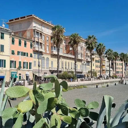 A Due Passi Dal Mare - Free Parking * Genoa