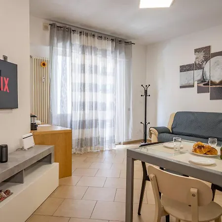 A Due Passi Dal Mare - Free Parking Апартаменты *