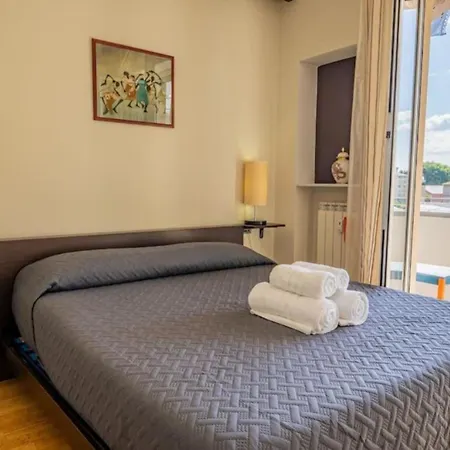 Appartamento A Due Passi Dal Mare - Free Parking